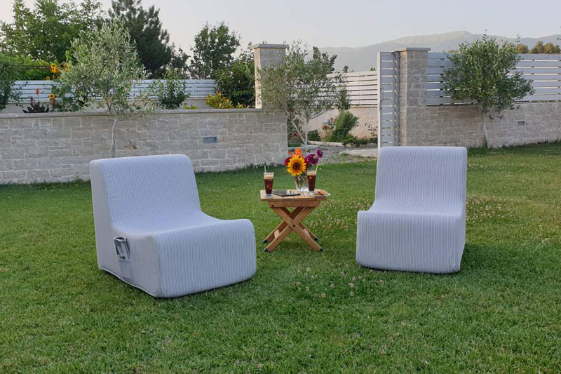 Πολυθρόνα 4